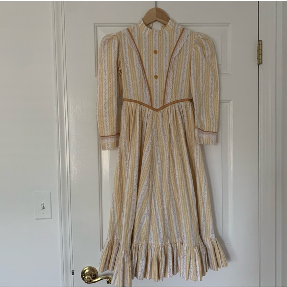 VTG Girls Cottagecore prairie Floral Dress Large XLarge